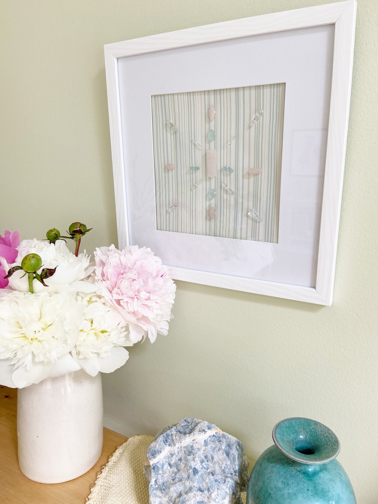 Framed Crystal Grid 10 x 10 - Rose Quartz, Quartz, Blue Glass