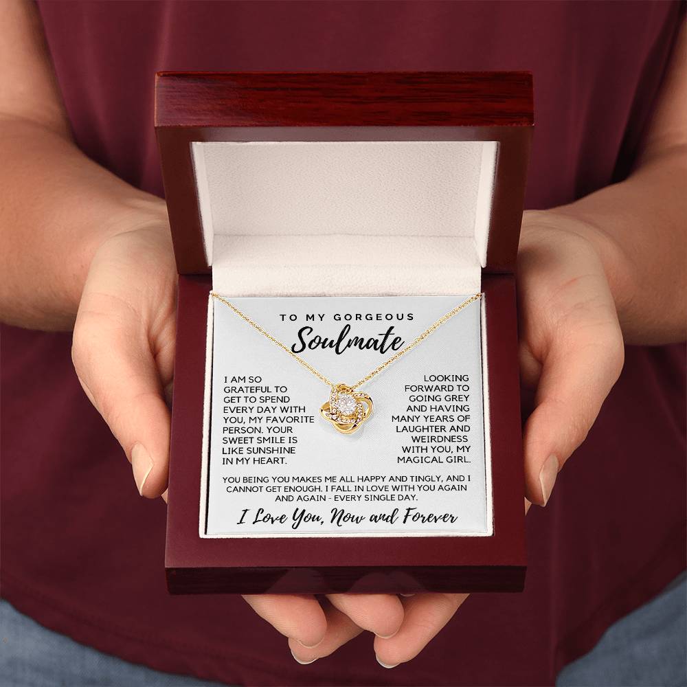Love Knot Necklace - Elegant Gold Knot Pendant With Cubic Zirconia Jewelry Gift