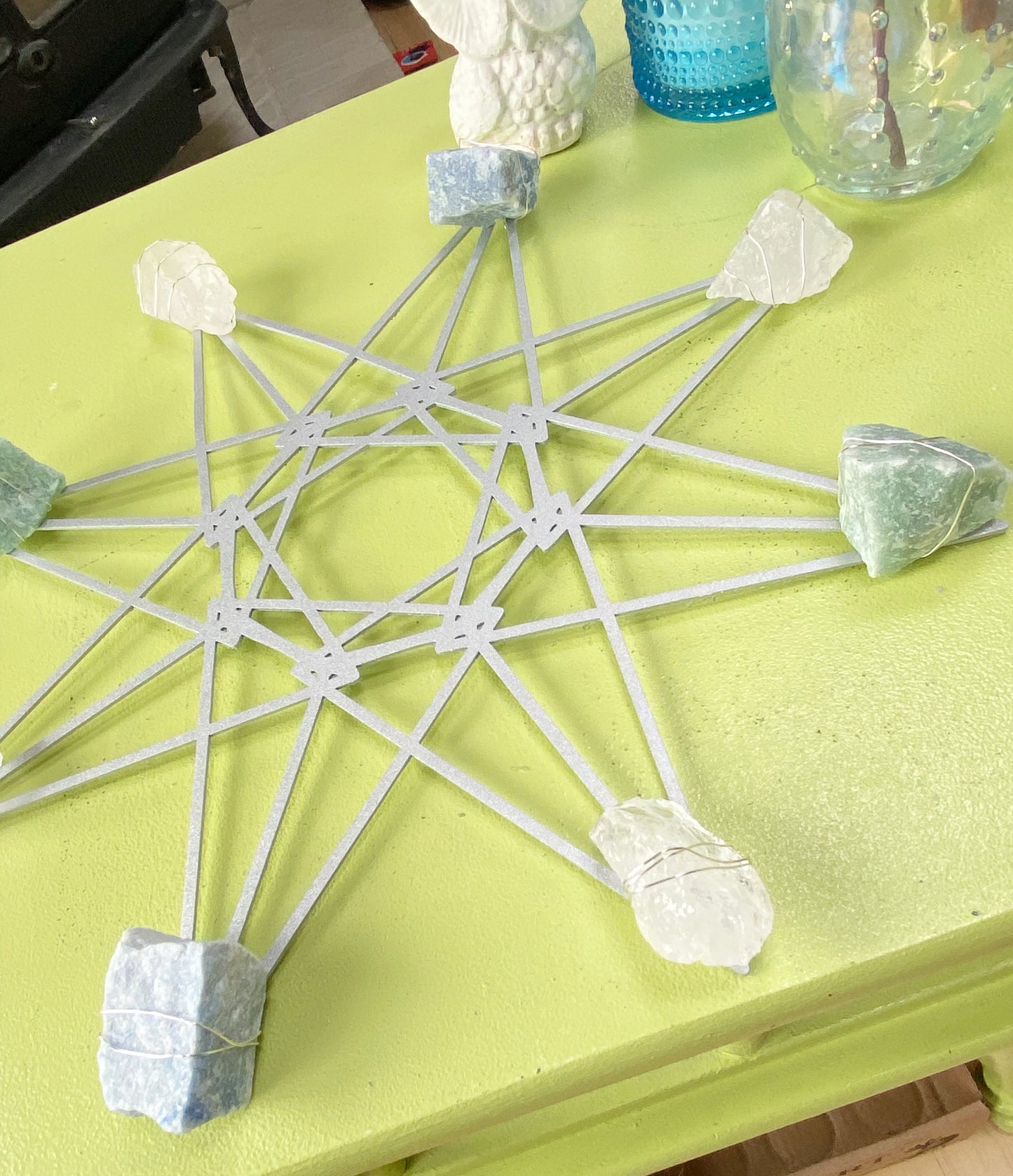 Quartz Aventurine Sacred Geometry Wall Art - Wire-wrapped Raw Crystal Grid 12"