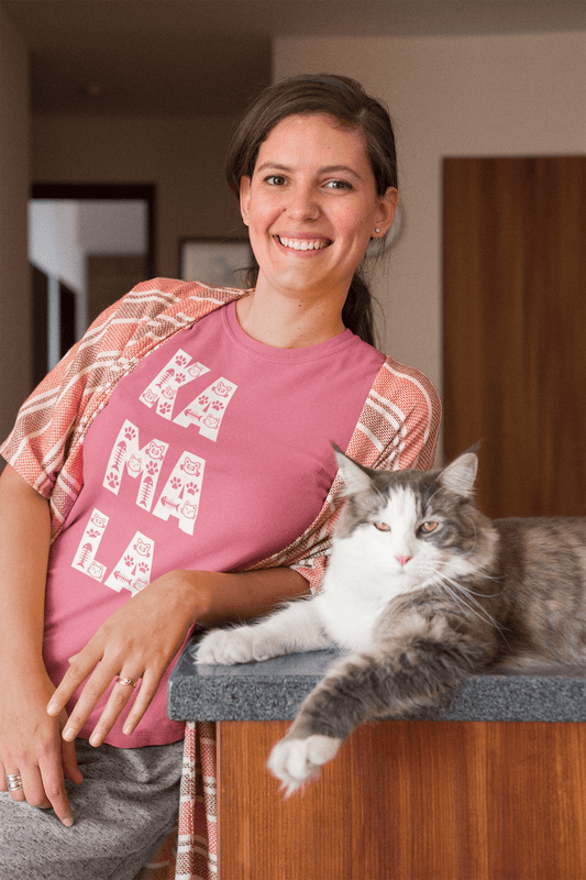 Childless Cat Lady Kamala Harris for President 2024 Funny Cat Text T-Shirt