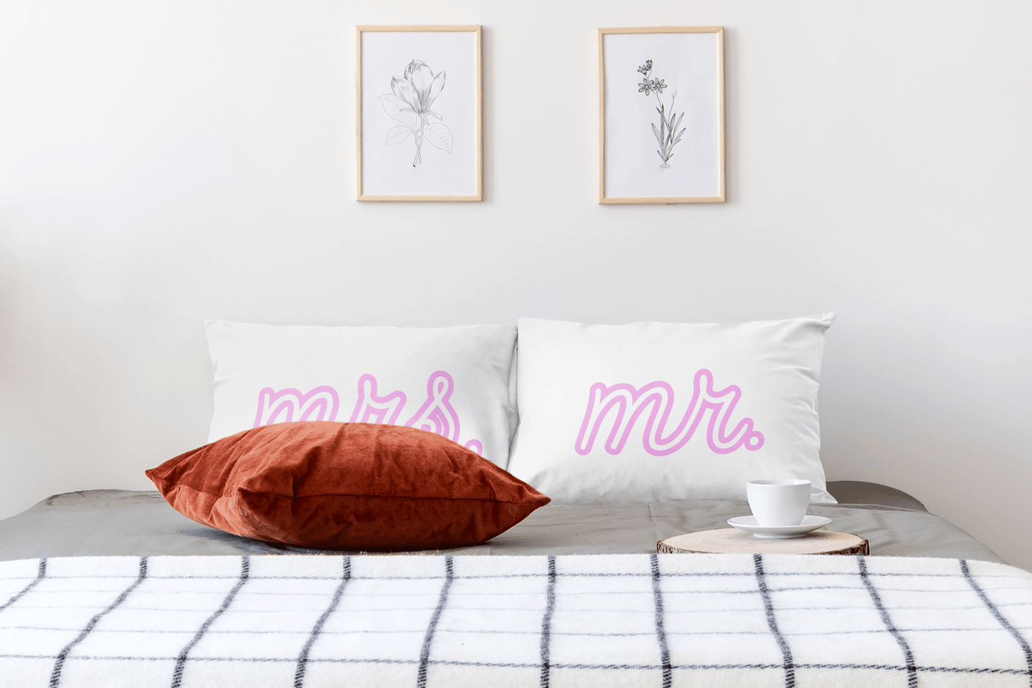 Mr. and Mrs. Couple Pillowcases Newlywed Gift Set, Matching Set of 2 Pillowcases, His and Hers Housewarming Wedding Bridal Shower Gift